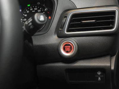 Memanaskan Mesin Mobil Idealnya Hanya Dua Sampai Tiga Menit