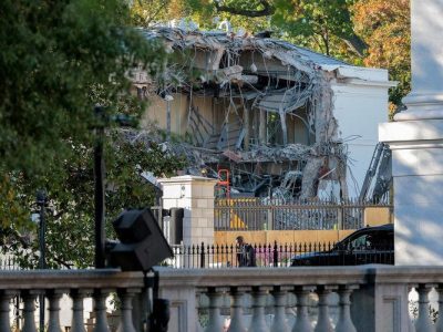 Trump Klaim Ballroom Diperlukan, Publik Ragukan Transparansi