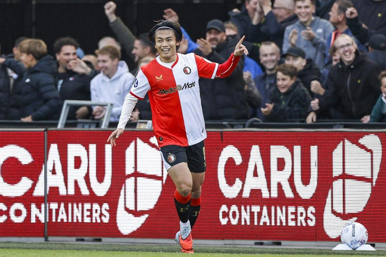 Ayase Ueda Dominasi Eredivisie, Belanda Mulai Ketar-Ketir