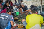 Sampah Cangkang Kerang Ancam Warga Kampung Cilincing