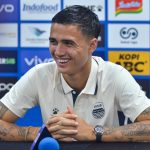 Eliano Reijnders Kaget Bisa Main Bareng Kurzawa Di Persib