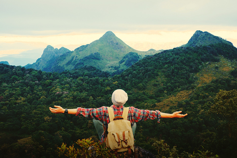 Dompet Tebal Buat Liburan, Etika Tipis Buat Alam