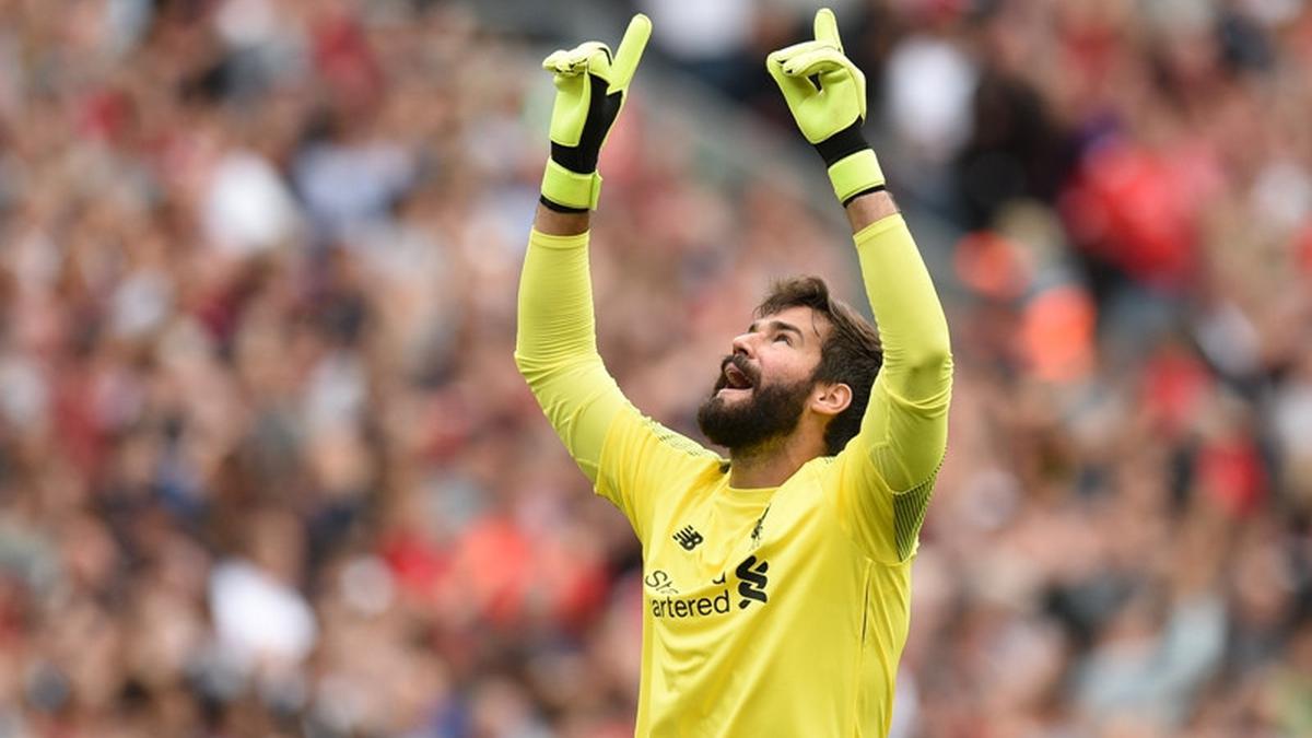 Jejak Karier Andalan Kiper Liverpool Alisson Becker