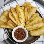 Kombinasi Maut: Pisang Goreng Di Cocol Sambal Roa!