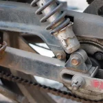 Motor Matic Goyang Parah? Fix, Ini Tanda Sokbreker Rusak!