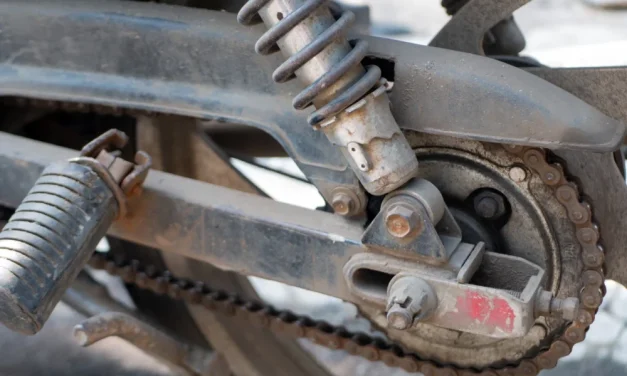 Motor Matic Goyang Parah? Fix, Ini Tanda Sokbreker Rusak!