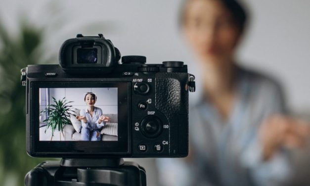 Kamera Mirrorless Murah Buat YouTuber Pemula, Hasil Pro!