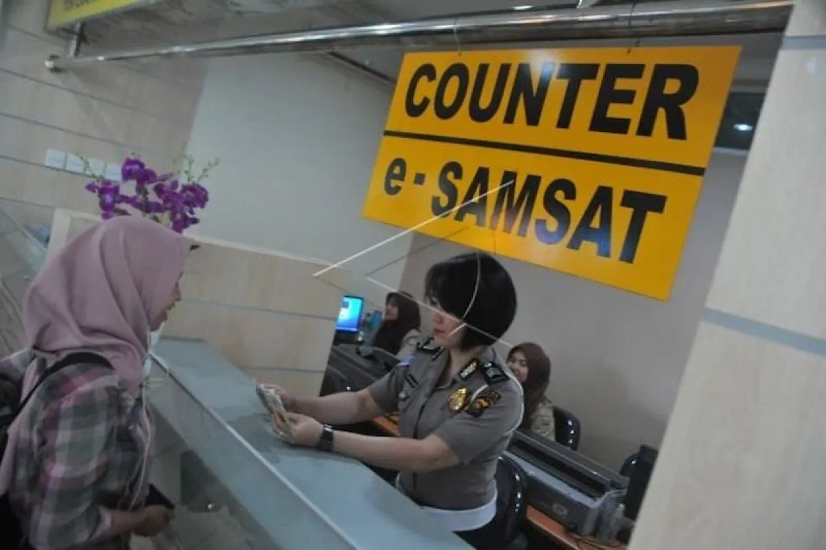 Pajak Kendaraan Melejit: Ada Permainan Apa Di Baliknya?