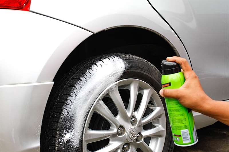 Bikin Mengkilap! Ini Semir Ban Mobil Yang Wajib Di Coba