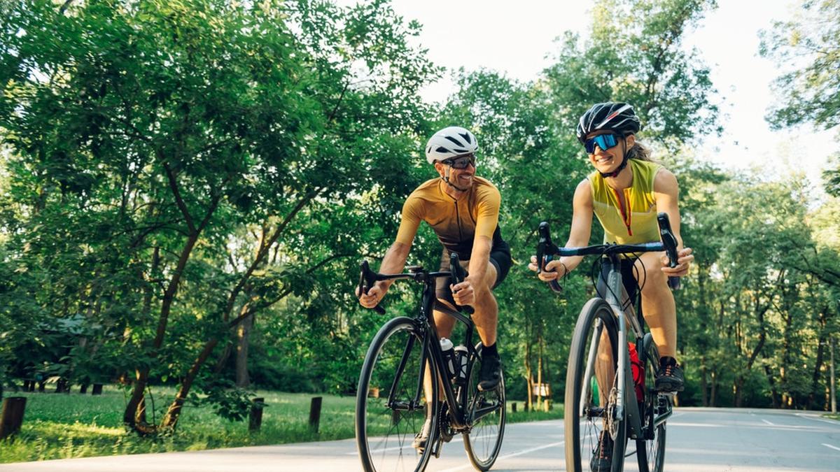 Tips Bersepeda Aman Biar Gak Gampang Cedera