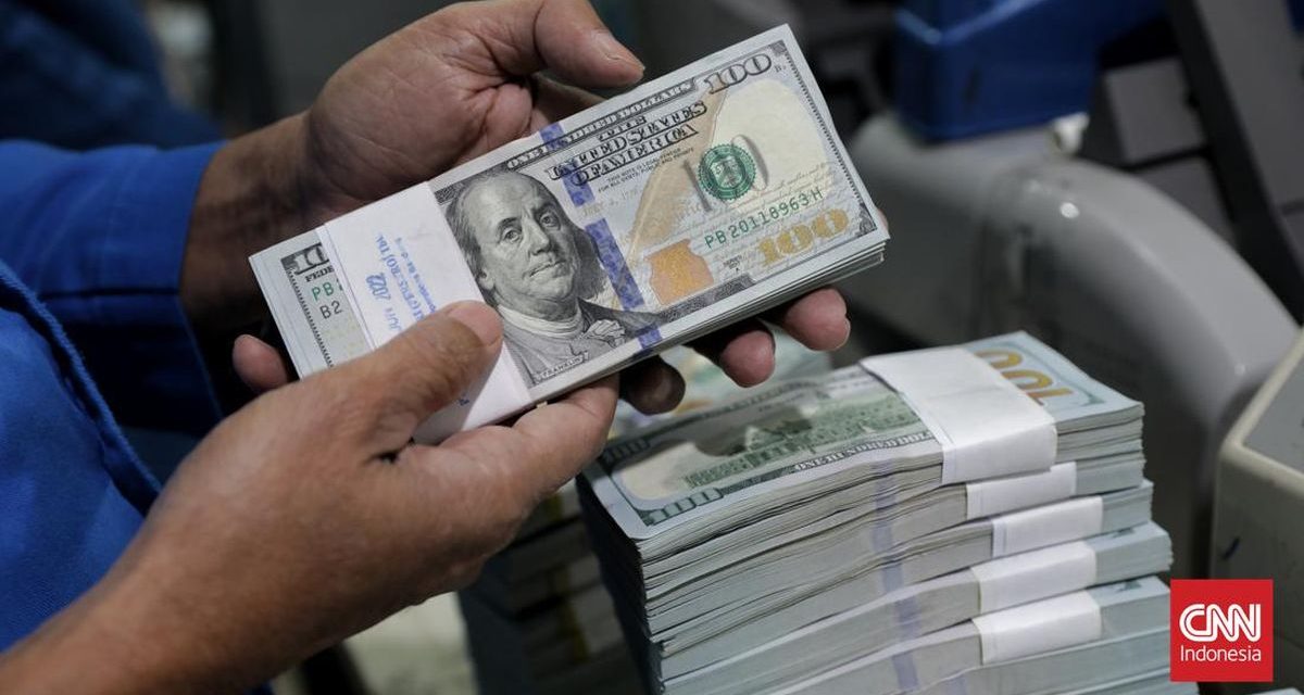 Utang & Rupiah Bikin Cadangan Devisa Turun!