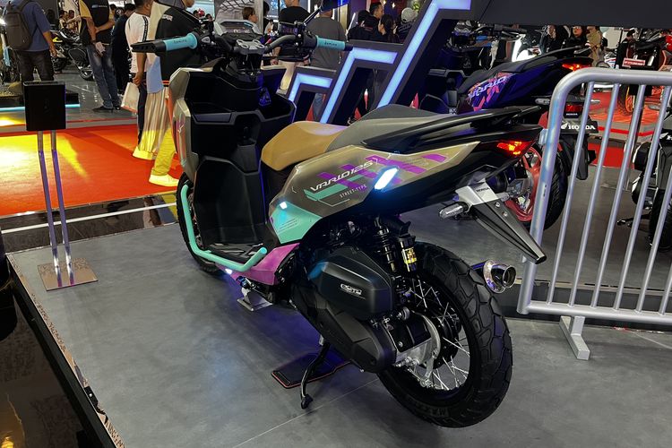 Vario 125 Cyber Street: Konsep Street-Tech Yang Bikin Melongo!